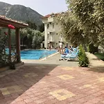 Ξενοδοχείο Doga